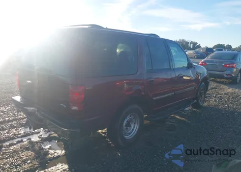 2000 Ford Expedition Xlt from USA, damaged, VIN 1FMRU1563YLB23652